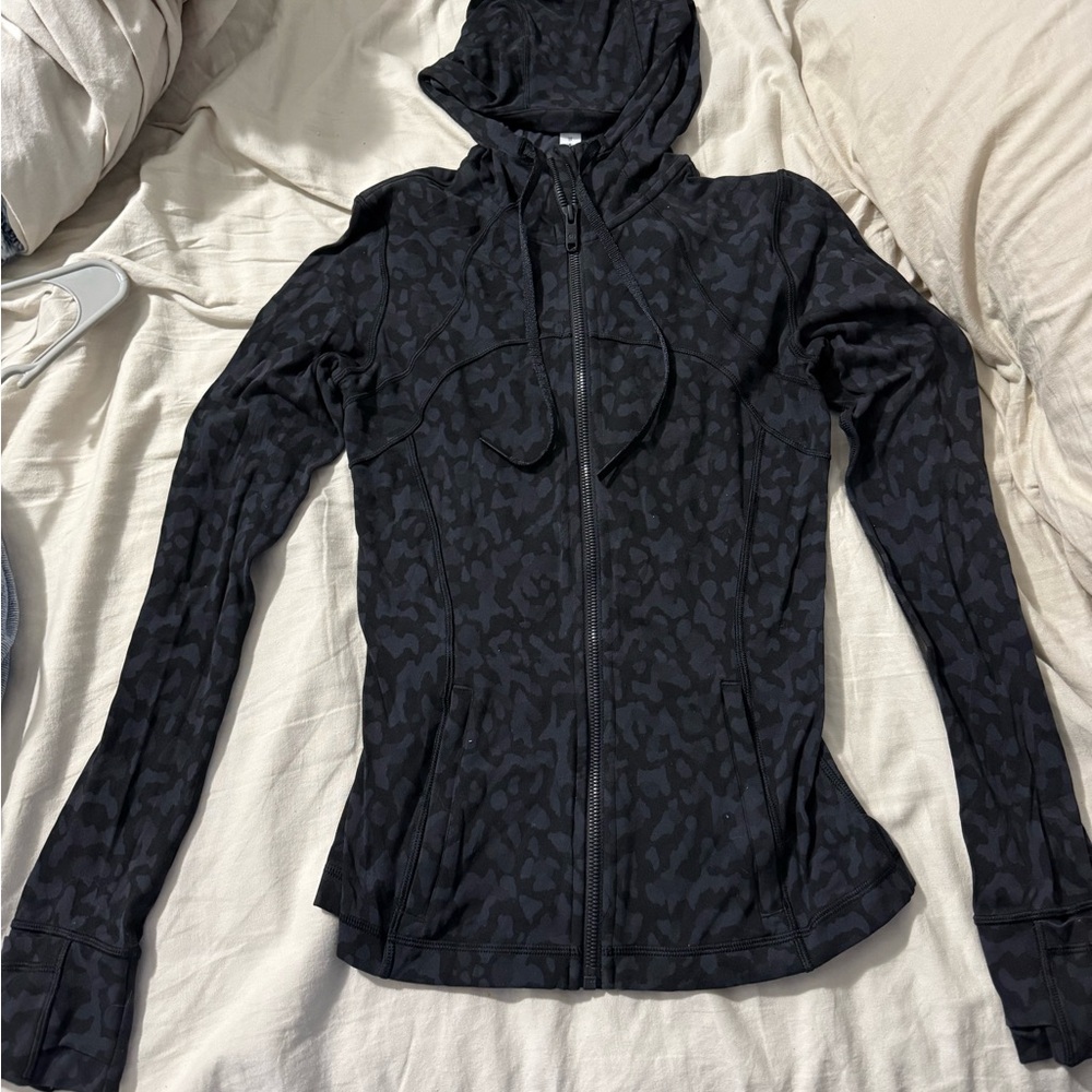 Lululemon Athletica Black Fitted Zippered Long Sleeve Hoodie